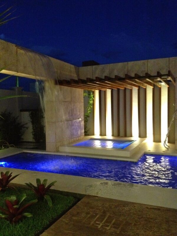 pergolado de madeira para piscina