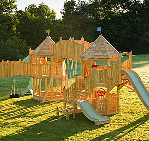 playground de madeira infantil grande